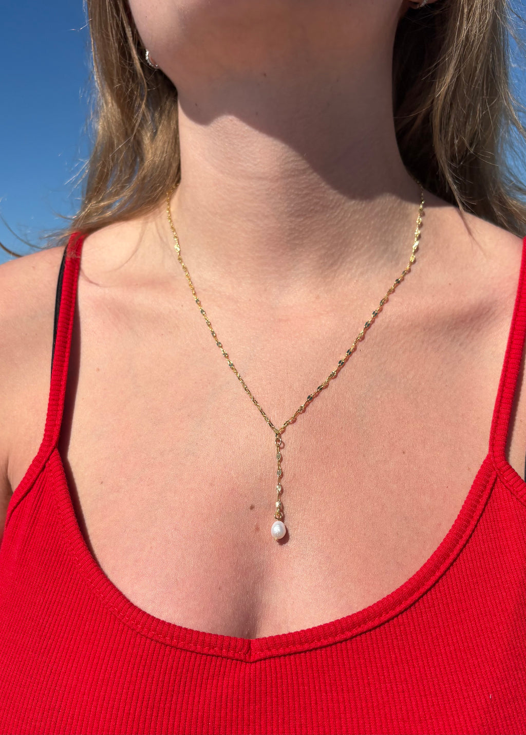 Single Pearl Drop Necklace