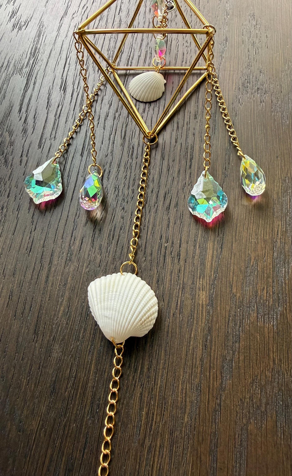 4 Corners Suncatcher - Scallop Shells