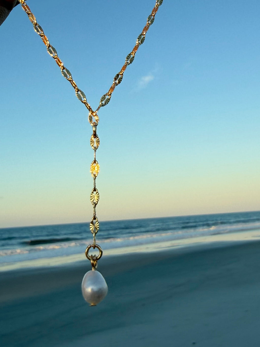 Single Pearl Drop Necklace