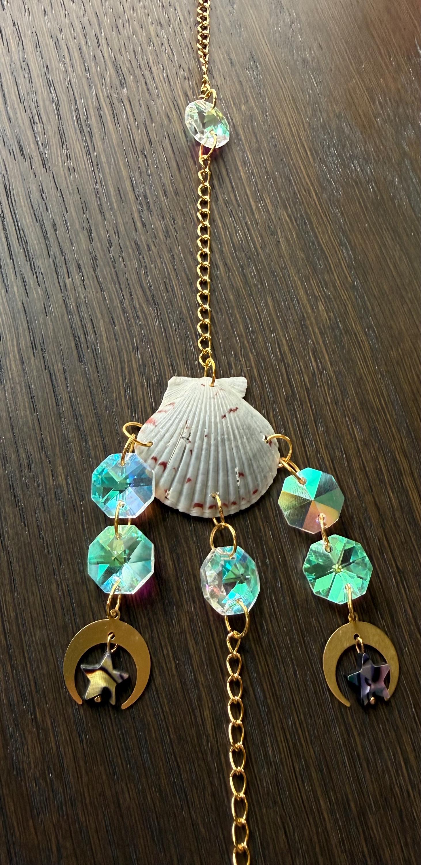 Shell Suncatcher, Providing Endless Colors