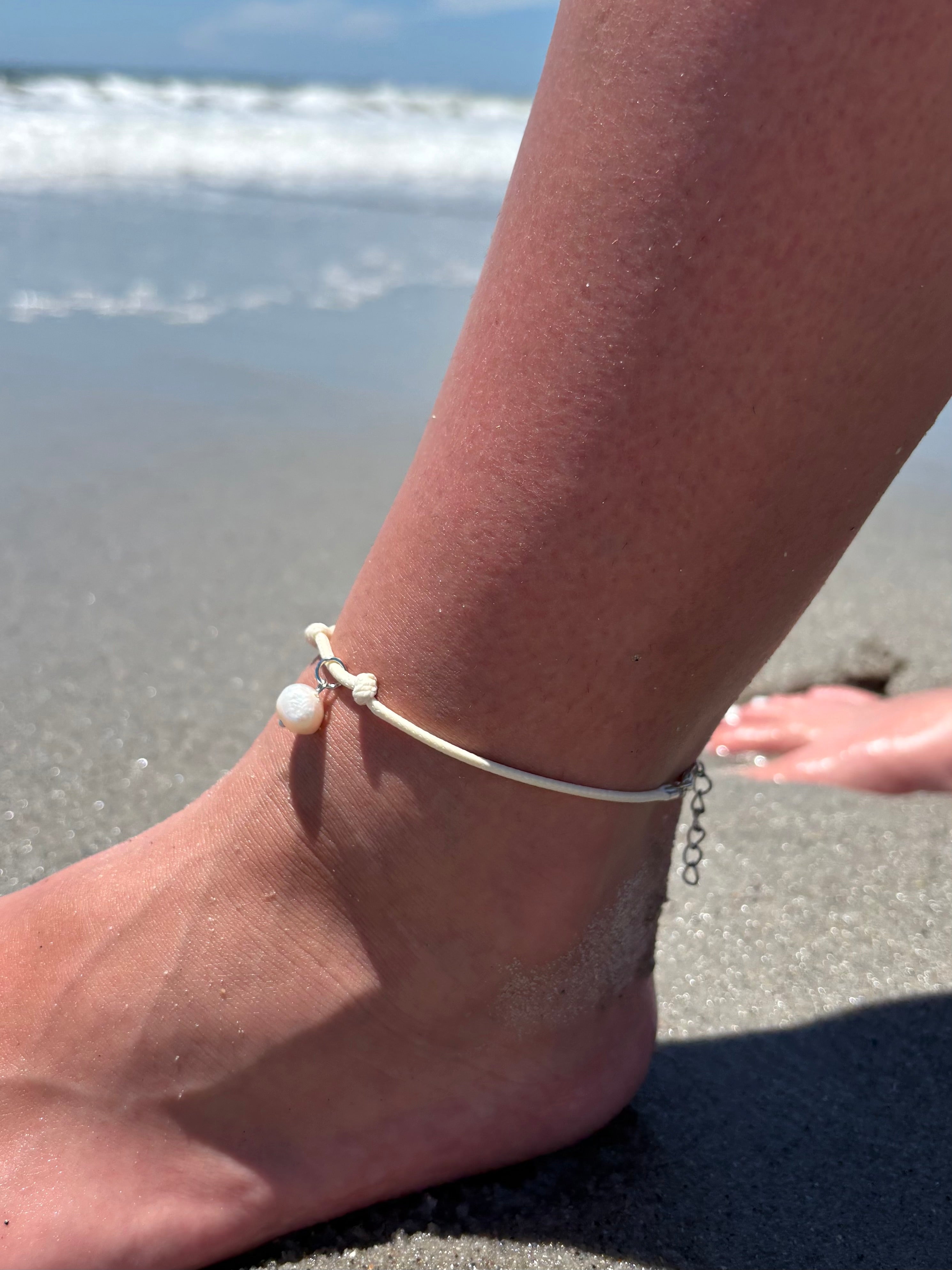 Pearl Bead, White Cord Bracelet/Anklet