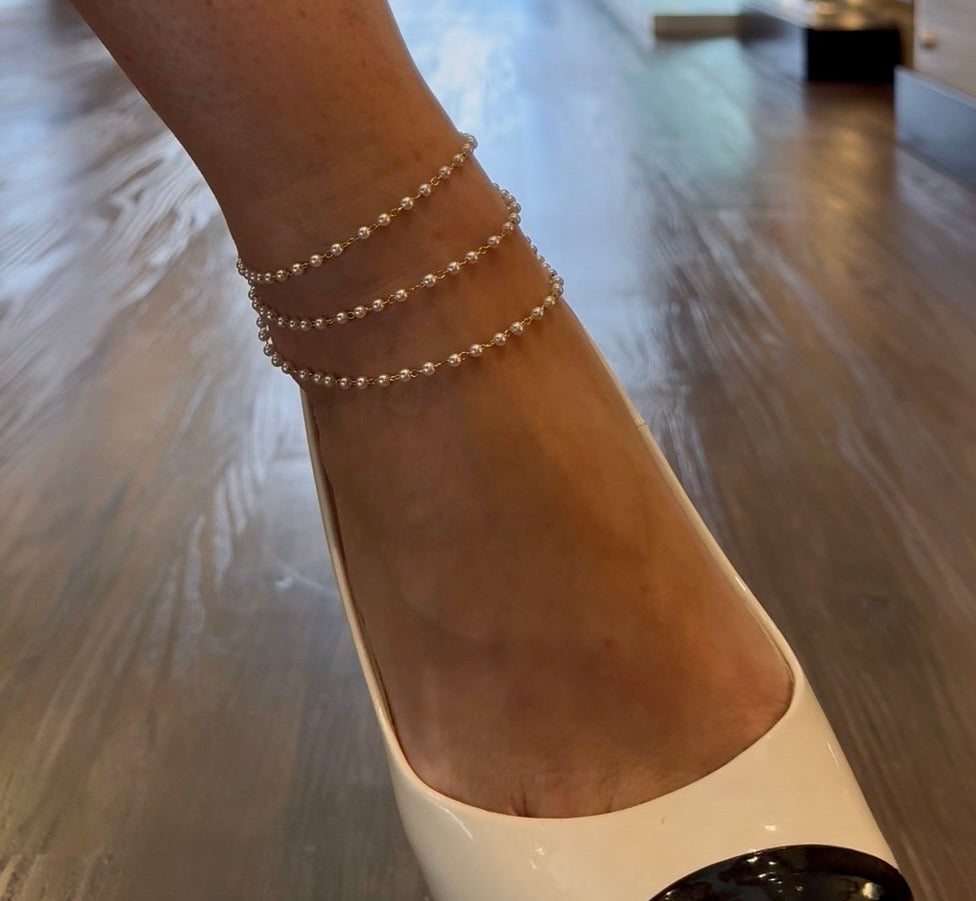 3 Pearl Strands ~ Draping Anklet