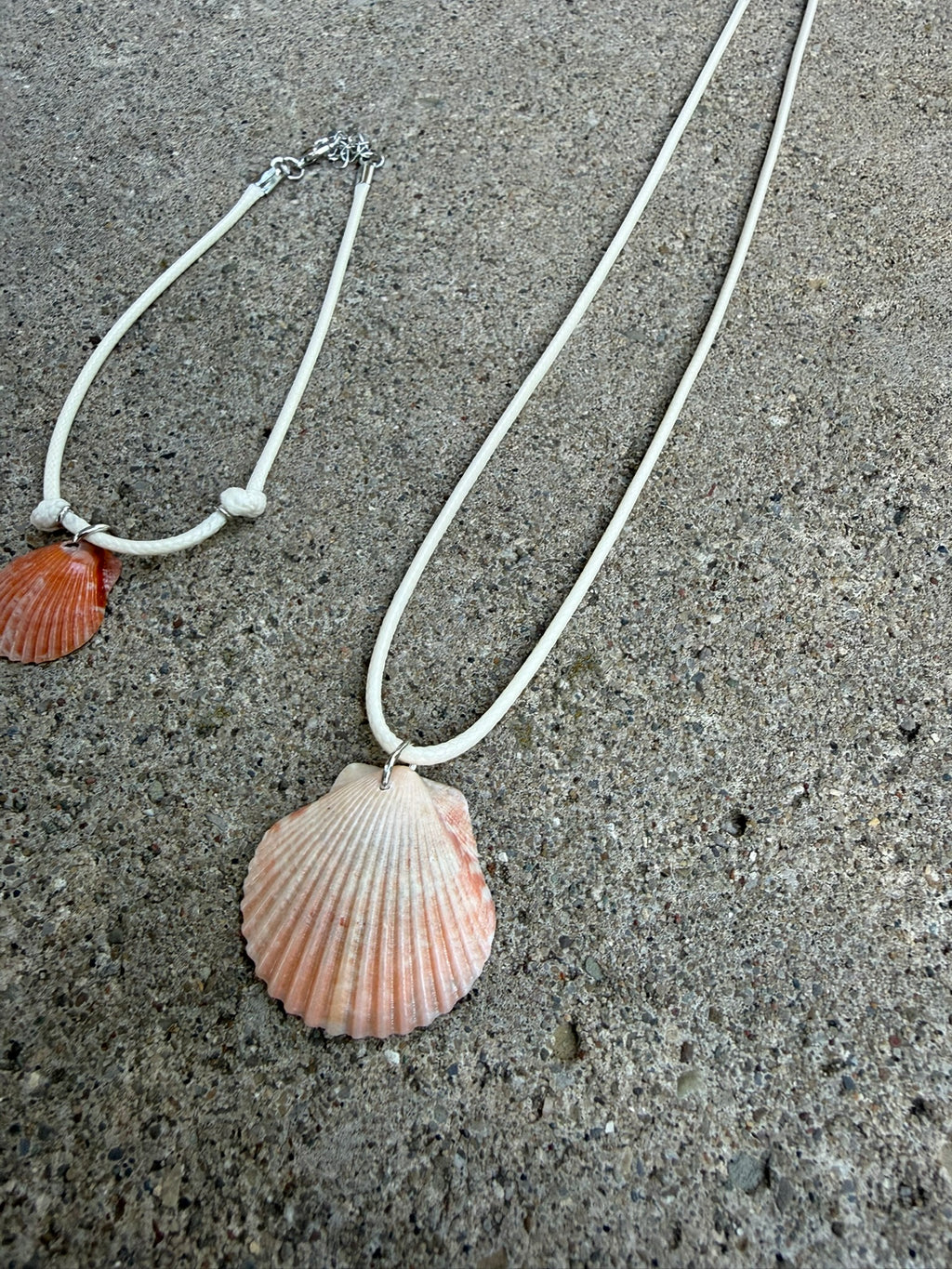 Orange Shell, Necklace - White Rope (set option)
