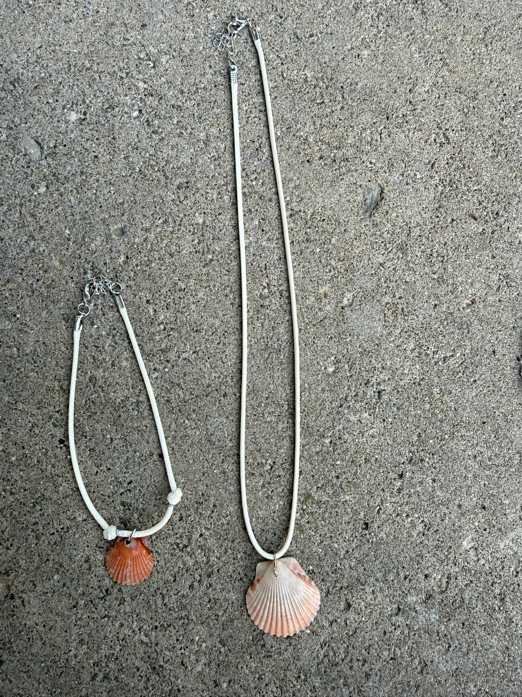Orange Shell, Necklace - White Rope (set option)