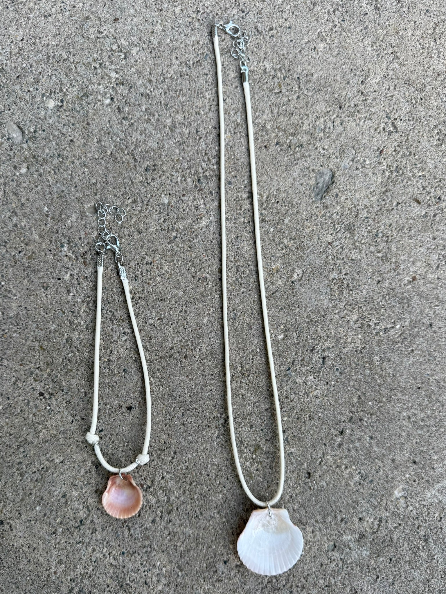Orange Shell, Necklace - White Rope (set option)