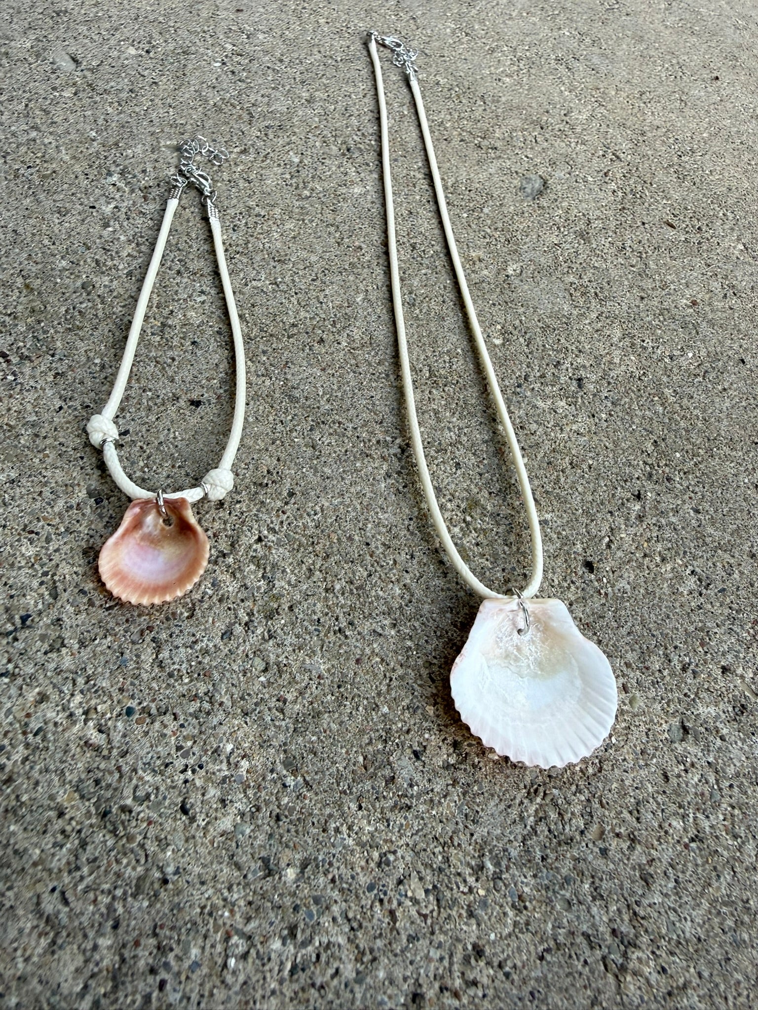 Orange Shell, Necklace - White Rope (set option)