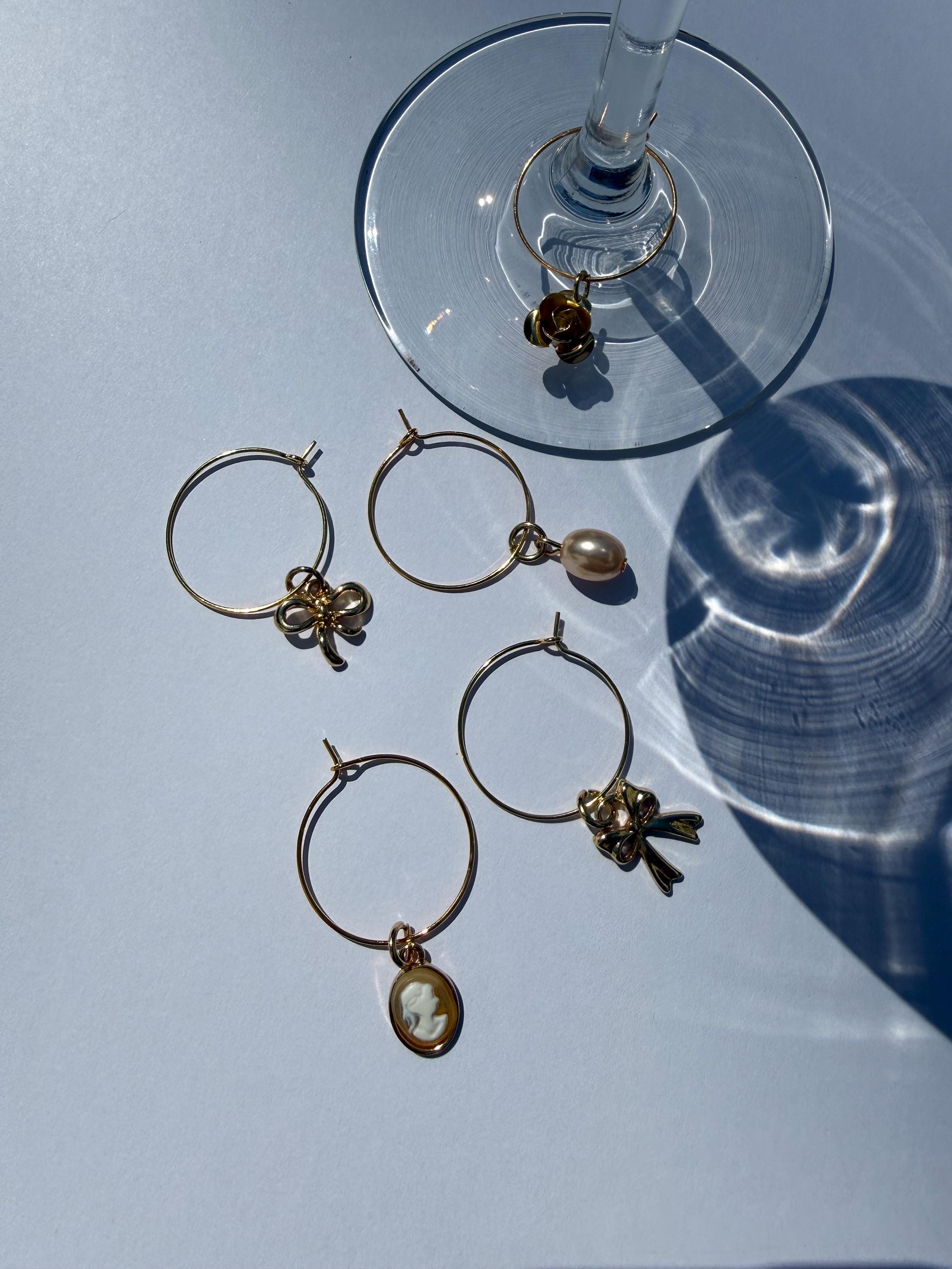 Gold Wine Glass Charms (Set of 5)